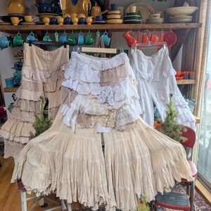 💥SOLD💥New Jabot Claudia Cologne Germany TASCHENWERK